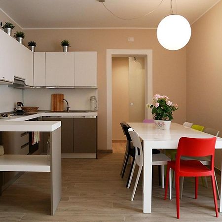 C.A.V. B&B Curiel20 San Donato Milanese Exterior foto