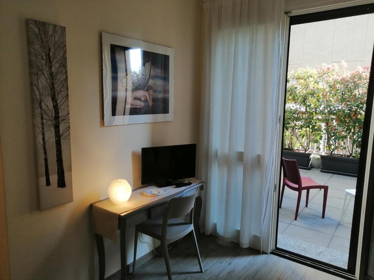C.A.V. B&B Curiel20 San Donato Milanese Exterior foto