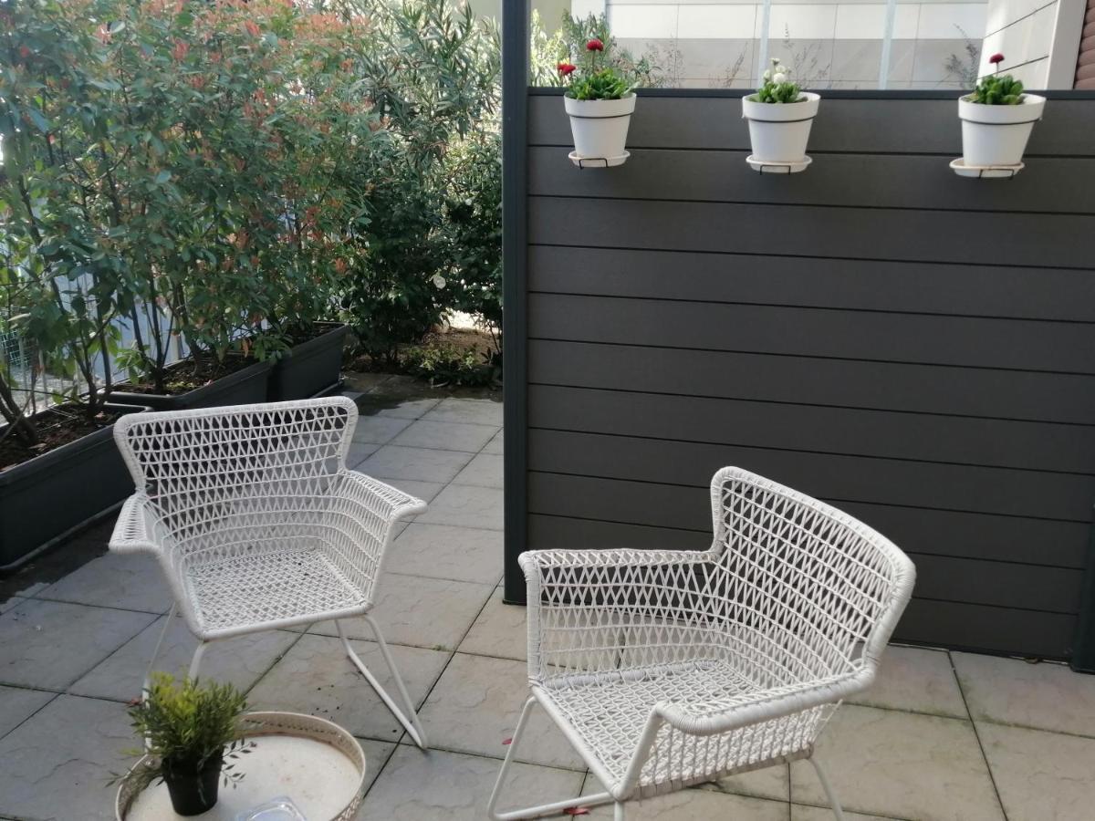 C.A.V. B&B Curiel20 San Donato Milanese Exterior foto